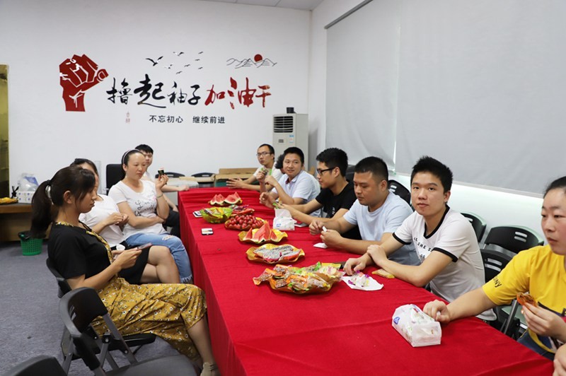 油煙凈化器，油煙凈化設(shè)備，油煙凈化機(jī)