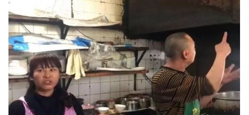 廣杰GOJEK：宜賓南岸這些餐飲店全部遭了，本月底必須全面完成整改！