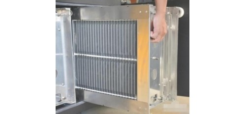 如何將油煙凈化器電場拆下來？